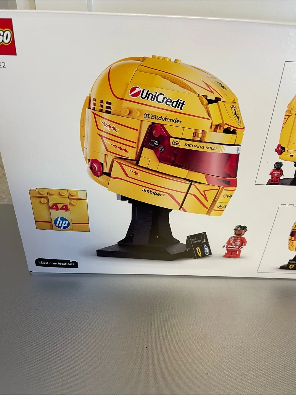 Lego Edition Scuderia Ferrari HP Lewis Hamilton Racing Helmet 43022 F1 Set NIP